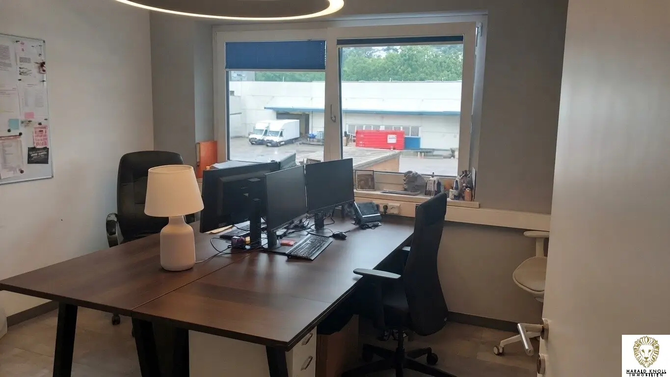 Attractive office premises near Schwaz motorway junction