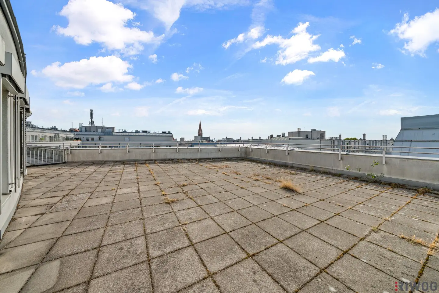 Bürofläche im Meiselmarkt - U3 I rund 190m2 Nutzfläche I Dachgeschoss inkl Dachterrasse I Nähe Hütteldorfer Straße und Johnstraße