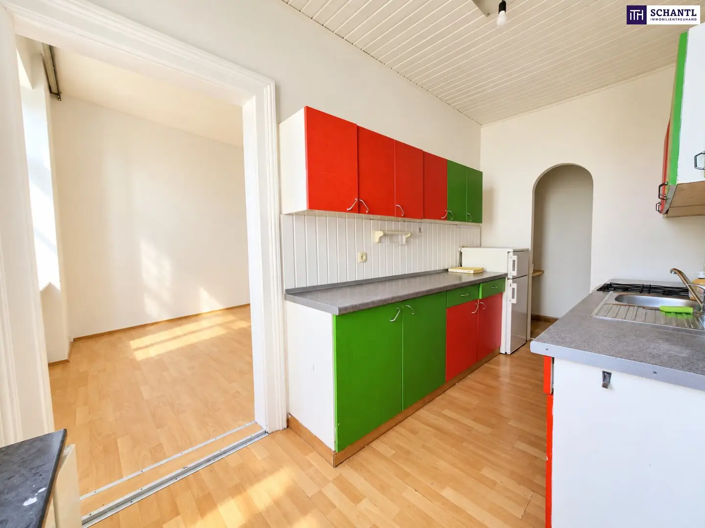 Klein anfangen. Schön ankommen. | 32 m² Altbau mit genehmigtem Balkon – EUR 119.000,- | Jetzt Besichtigung sichern!