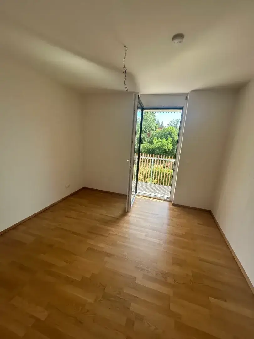 Studenten/Pärchen aufgepasst: Hübsche 2-Zimmer-Wohnung mit Balkon Nähe Murradweg!