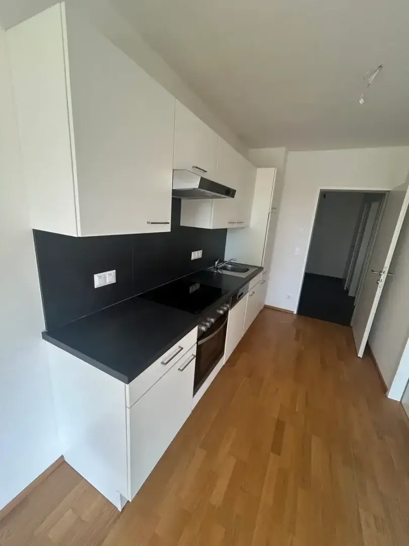 Studenten/Pärchen aufgepasst: Hübsche 2-Zimmer-Wohnung mit Balkon Nähe Murradweg!