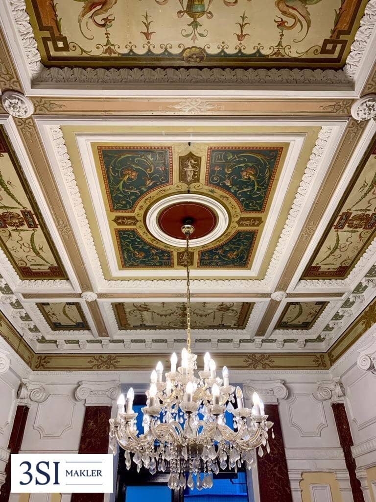 Heaven7: Exclusive Penthouse in the Heart of the 7th District