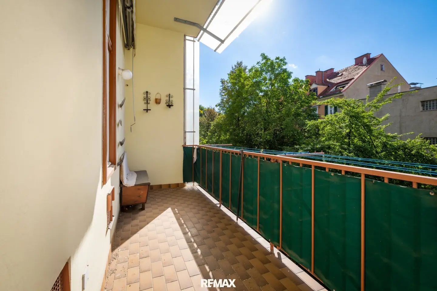 Lessingstraße: Stilaltbau mit Loggia – eine Grazer Rarität mit Raum für Ihre Ideen!
