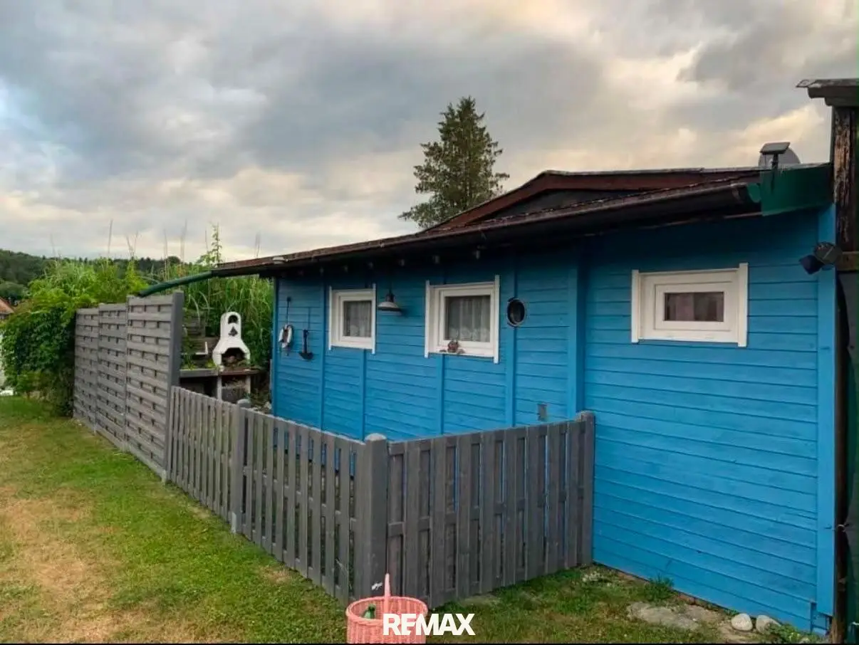 Charming lakeside property on leased land at Waldschachersee