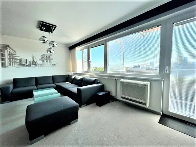 KOFFER PACKEN - EINZIEHEN, klimatisiertes 112 m2 Dachgeschoss mit 19 m2 Freifläche, Wohn-Esszimmer, 2 Zimmer, Donaufelder Straße