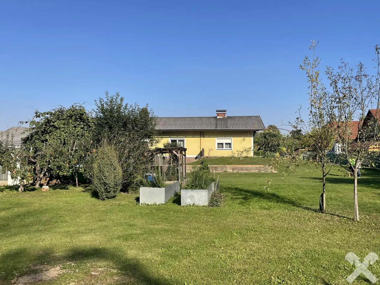 Familienwohnung mit großzügigem Westgarten und Doppelgarage