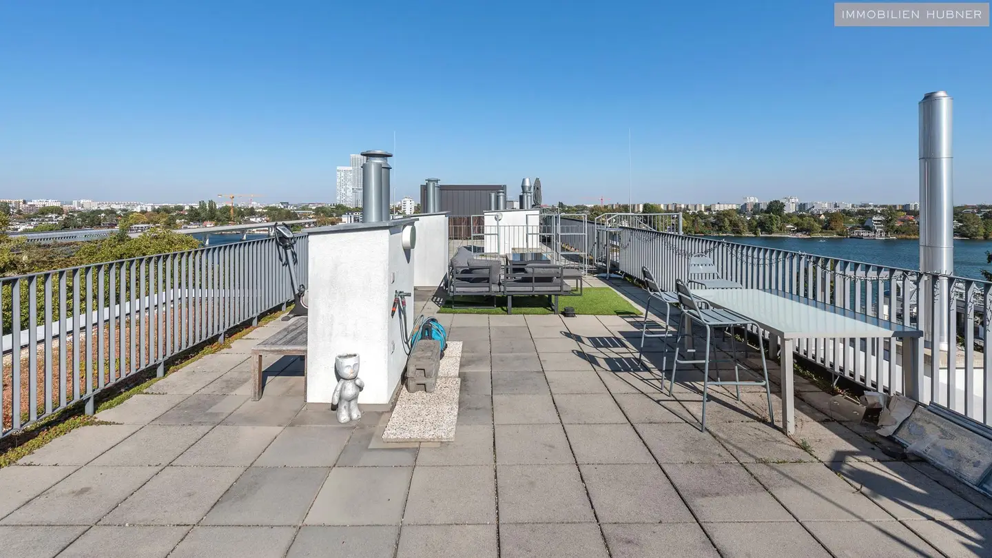 Maisonettewohnung mit großer Dachterrasse und Blick auf Alte Donau