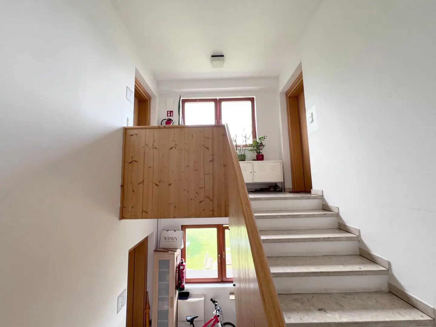 Vermietete Anlegerwohnung in Feldkirchen b. Graz | 81,4 m² + Carport | Provisionsfrei | 4,29% Bruttorendite