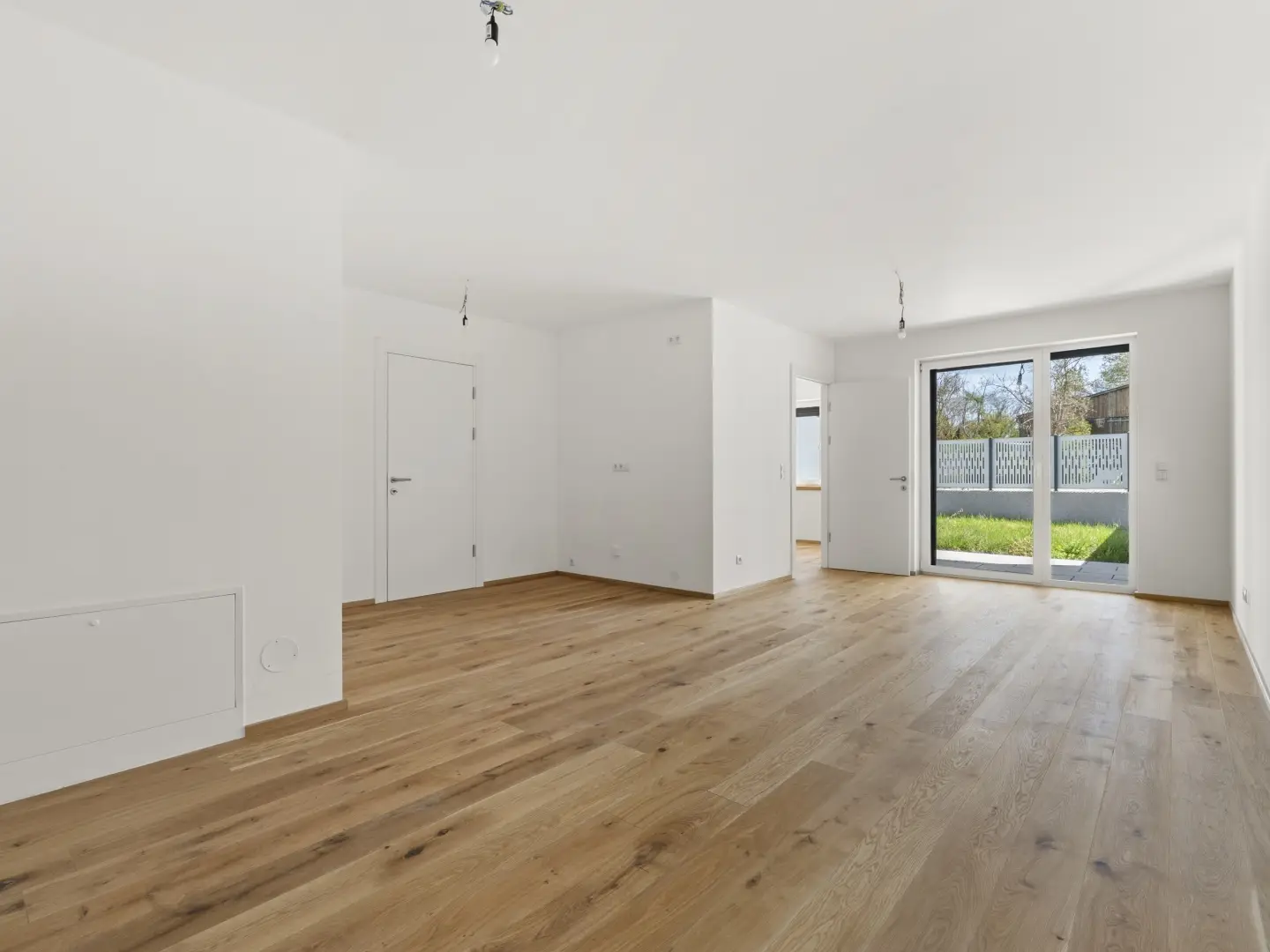 Apartment with private garden and loggia near the Prater