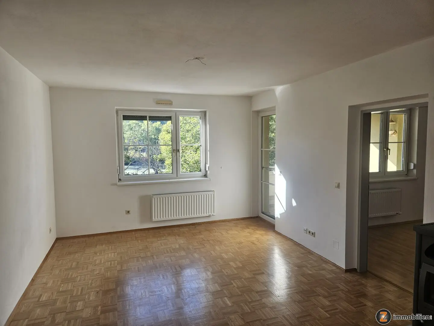 Jennersdorf: Family apartment with south balcony
