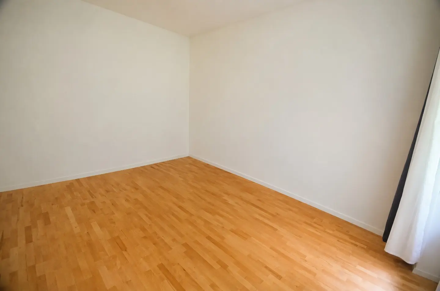 Old building charm in the 3rd District, classic living, modernly renovated