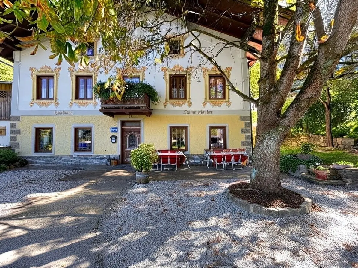 Traditionsreicher Gastronomiestandort mit großzügigem Gastgarten zu verpachten