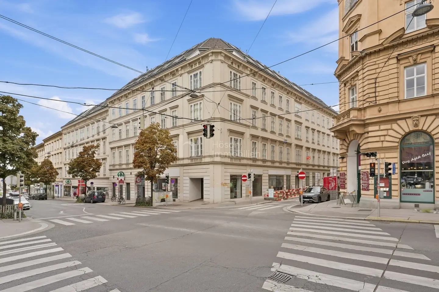 Wieden as an investment | Two rented apartments with 115.71 m² in a package