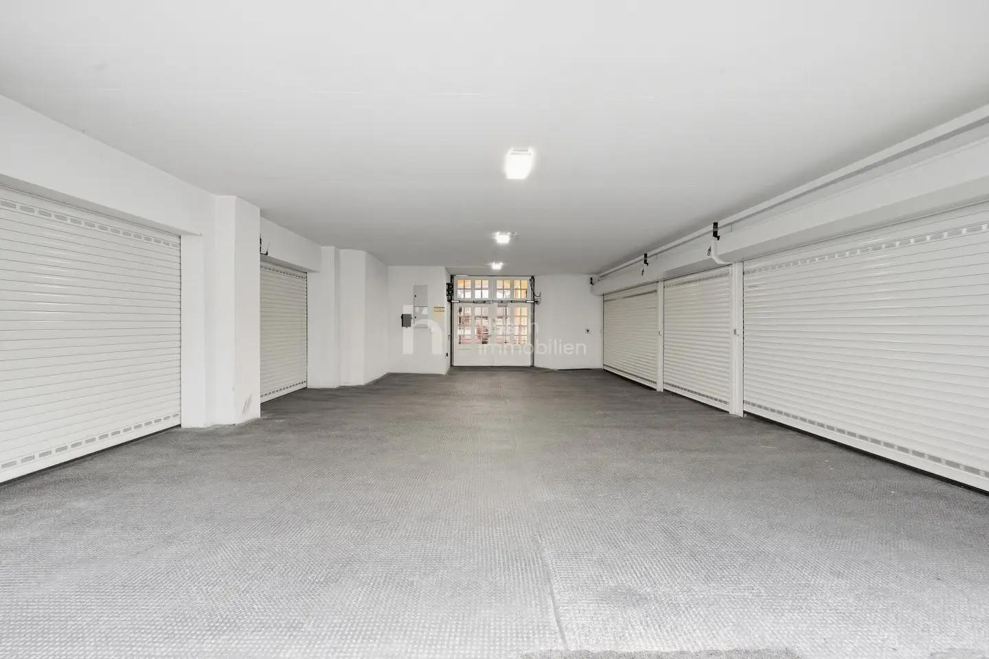 Wieden as an investment | Two rented apartments with 115.71 m² in a package