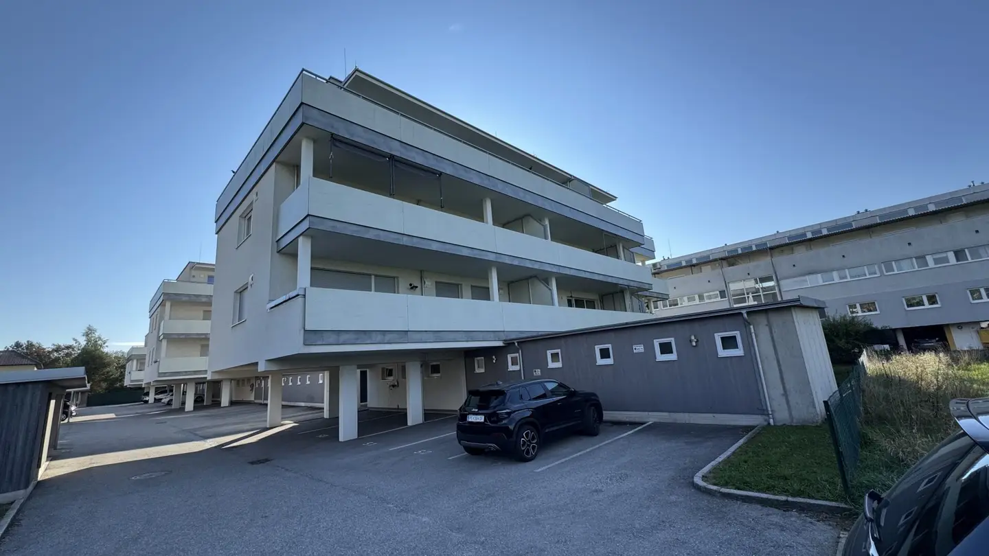 Charmante 3-Zimmer Terrassenwohnung 72m² mit 2 Stellplätzen in 4320 Perg!
