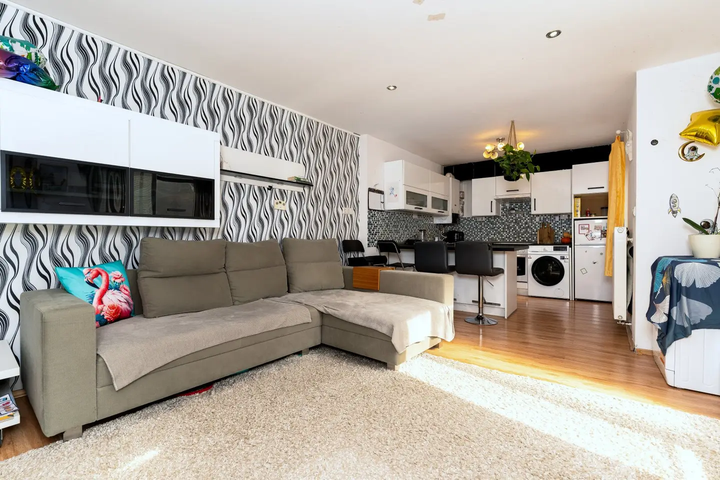Helle, vermietete 2,5 Zimmer Maisonette-Wohnung in Hainburg an der Donau