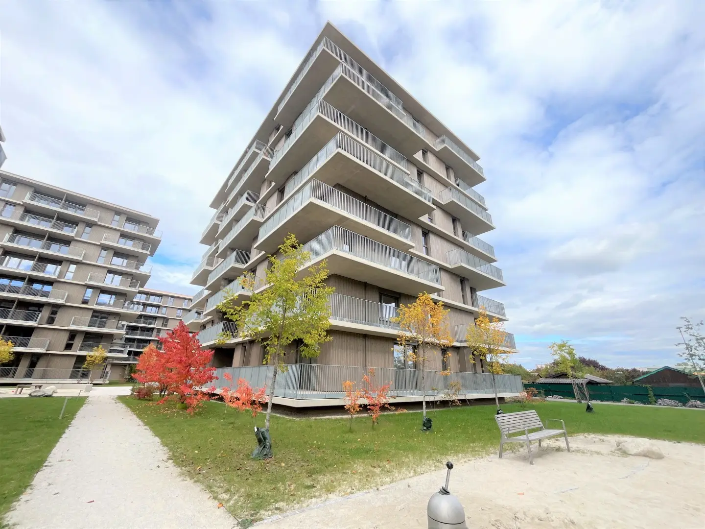 Neubauwohnung grün gelegen an der Mur mit Parknähe
