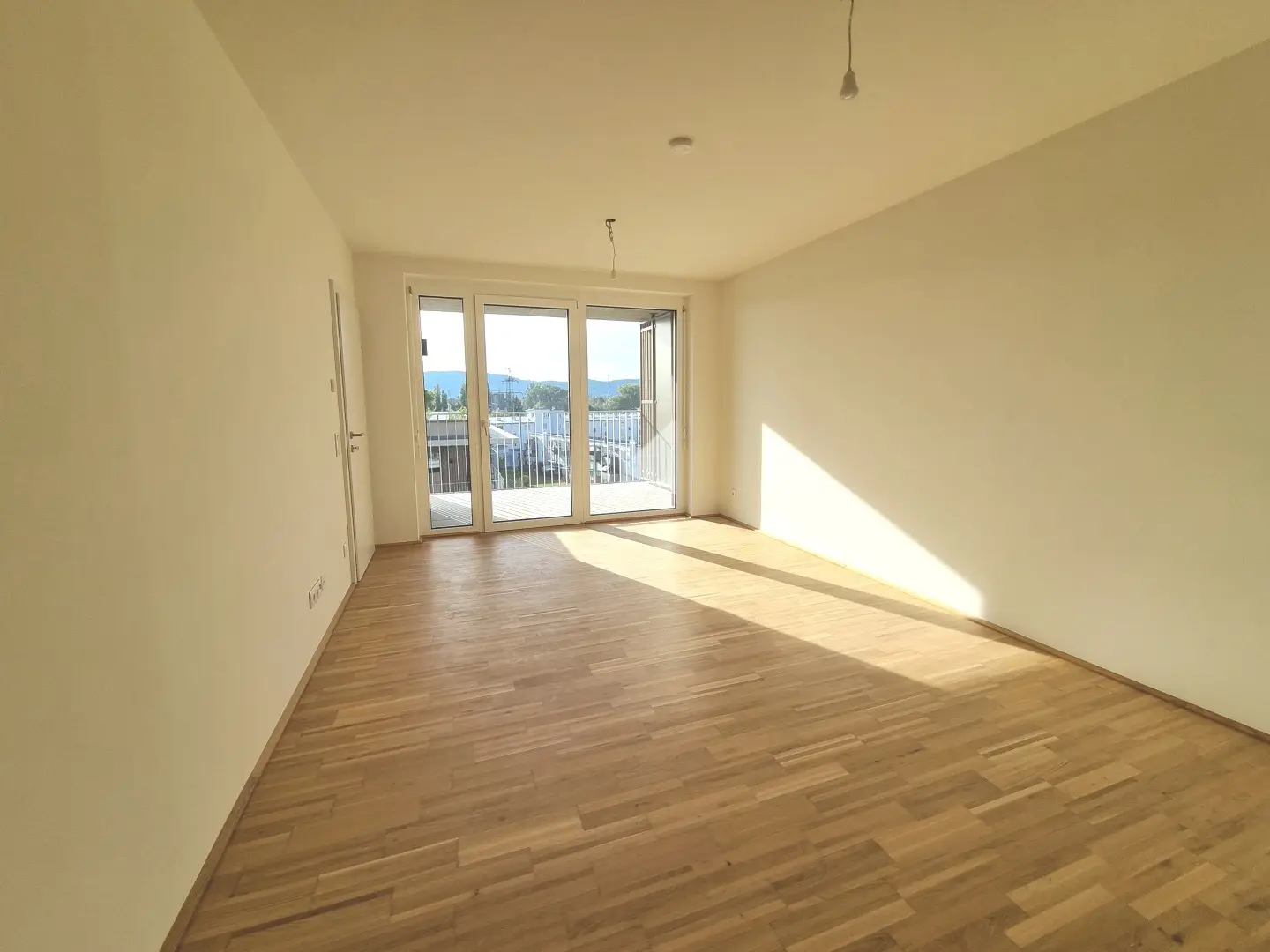 Lichtdurchflutete Wohnung mit Balkon und nachhaltiger Technik