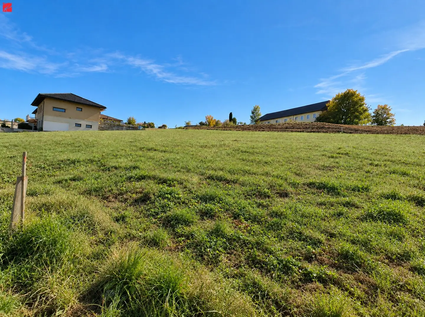 1,097 m² for your family house – sunny, quiet and immediately buildable