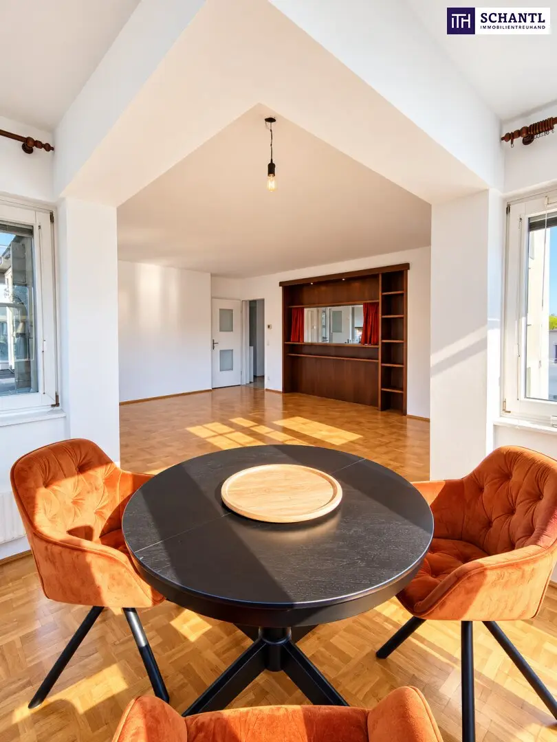 Finally home! Bright 3-room apartment with charm and cozy dining nook Sunny living room with plenty of space for the whole family Quiet location near the New Danube