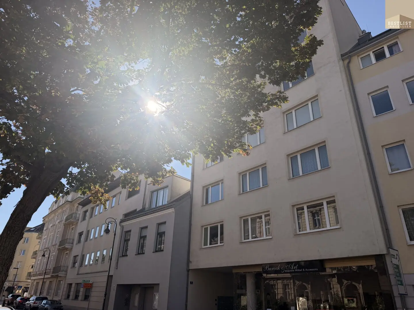3 Zimmer Wohnung Nähe Josefsplatz - sehr hell im 3. Liftstock mit Blick auf den Schwechatfluss