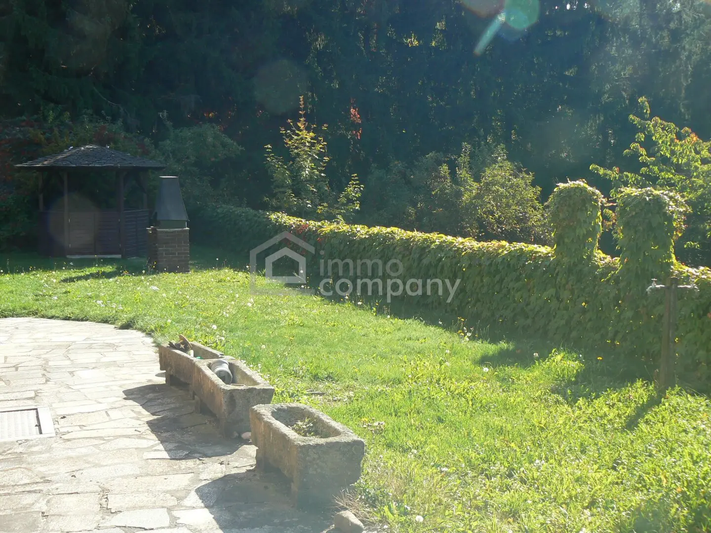 Large single-family house with terrace in Waldhausen, top price, in need of renovation