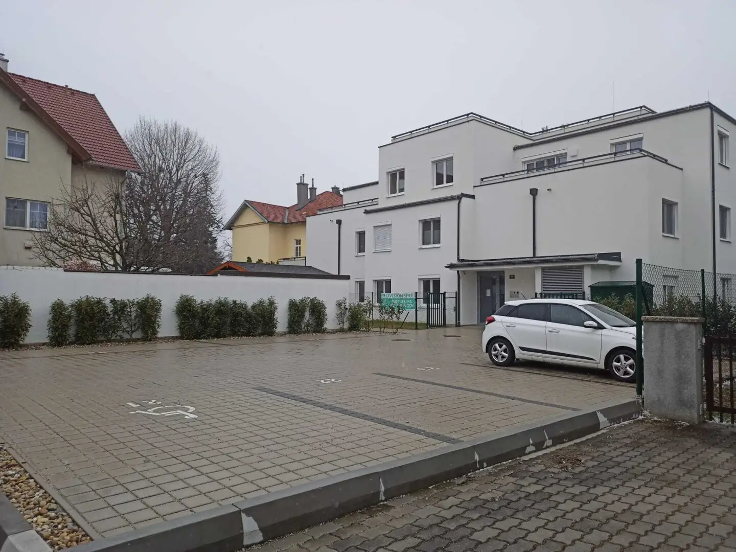 Wunderschöne 4-Zimmer-Wohnung mit großem Garten in zentraler Lage von Korneuburg