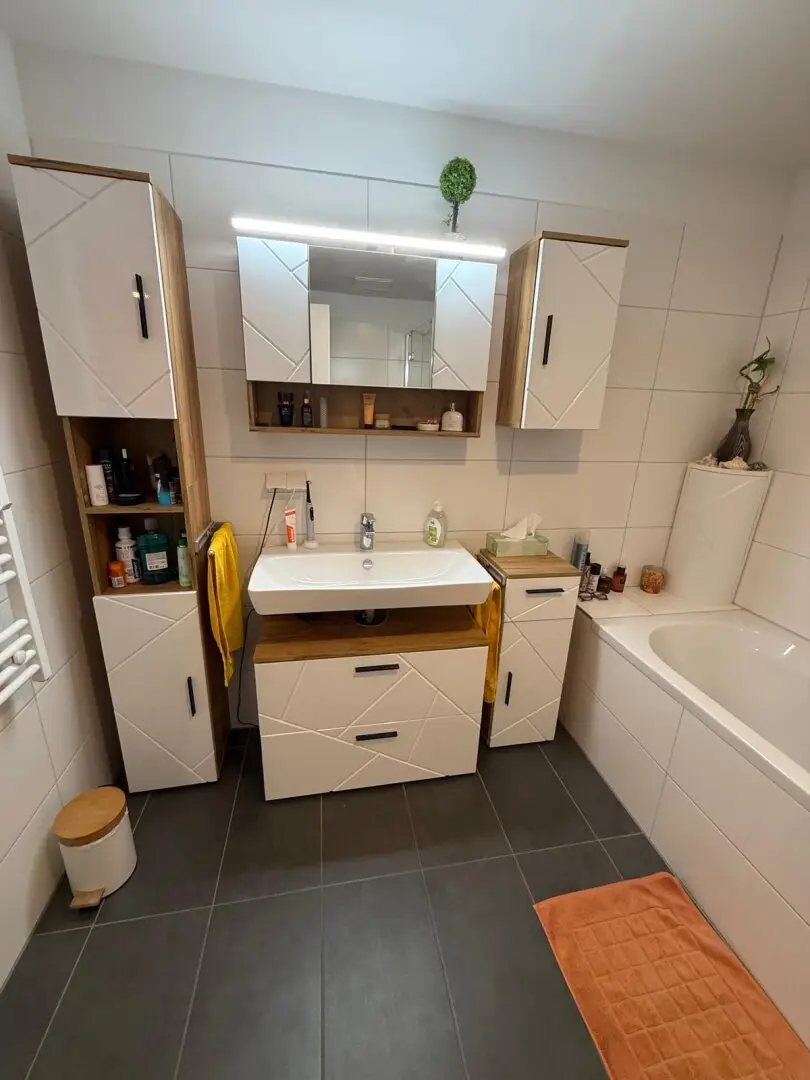 Wunderschöne 4-Zimmer-Wohnung mit großem Garten in zentraler Lage von Korneuburg