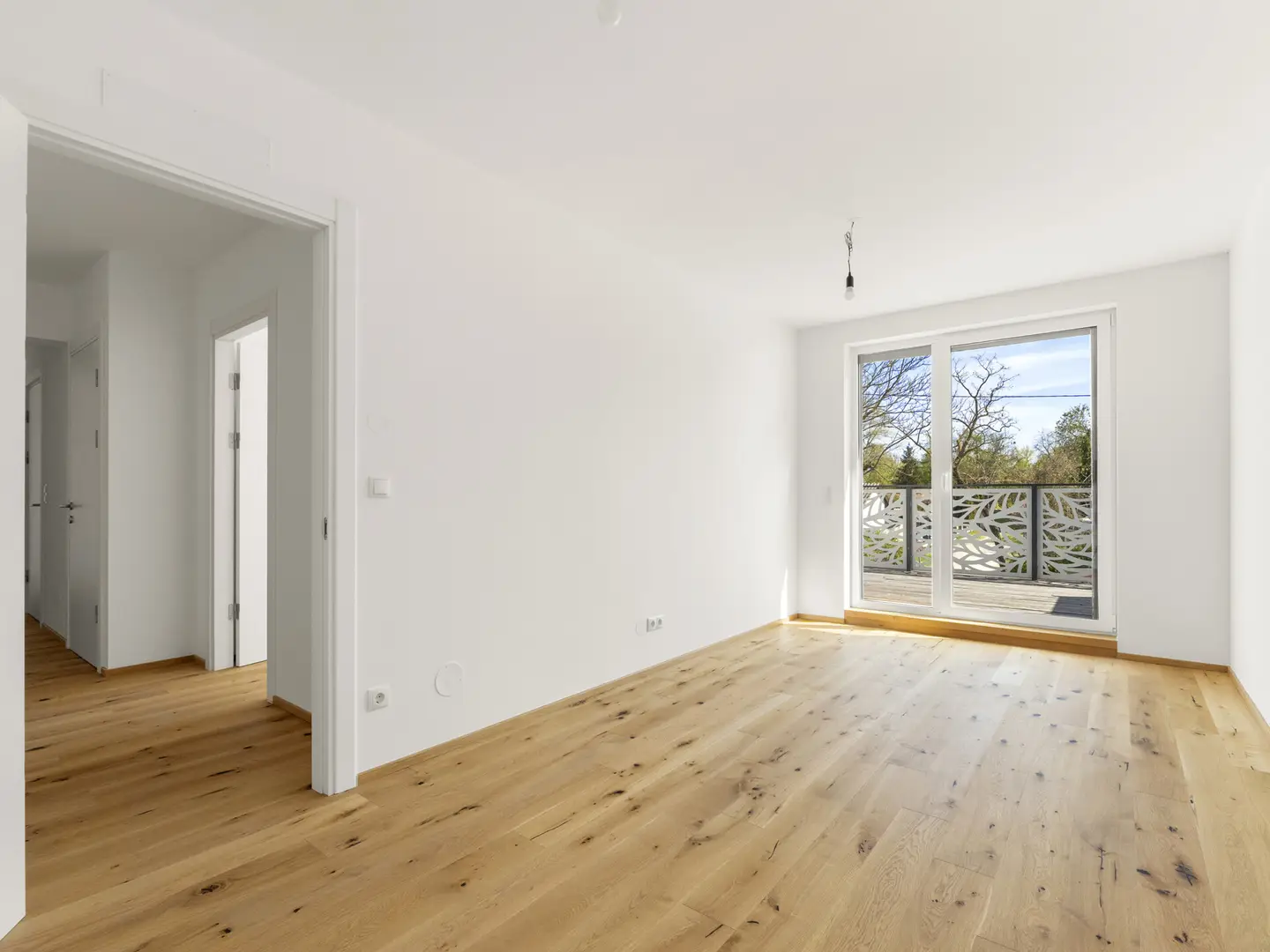 Bright apartment by the Prater with private outdoor space