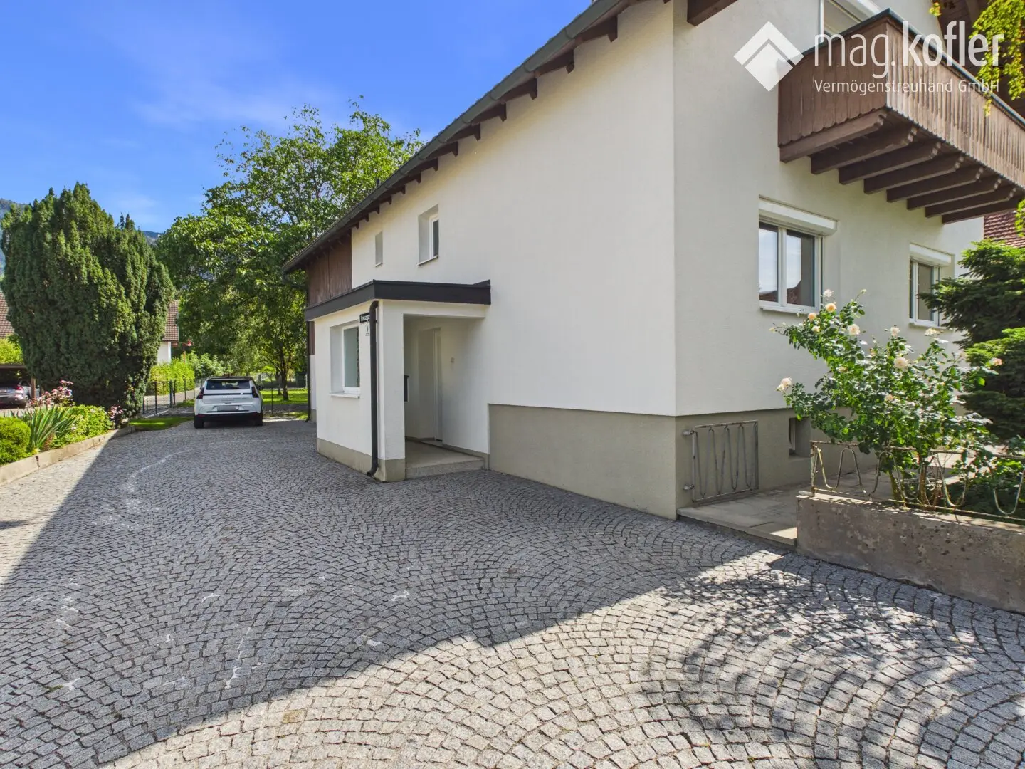 Viel Platz für die Familie – Einfamilienhaus mit 7 Zimmern, Garten und großem Schopf