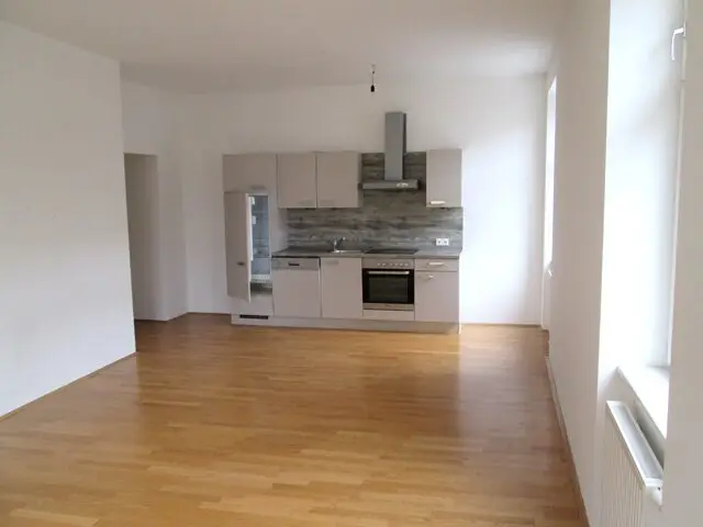 Nähe Hauptbahnhof - helle 2-Zimmer-Wohnung - unbefristet!
