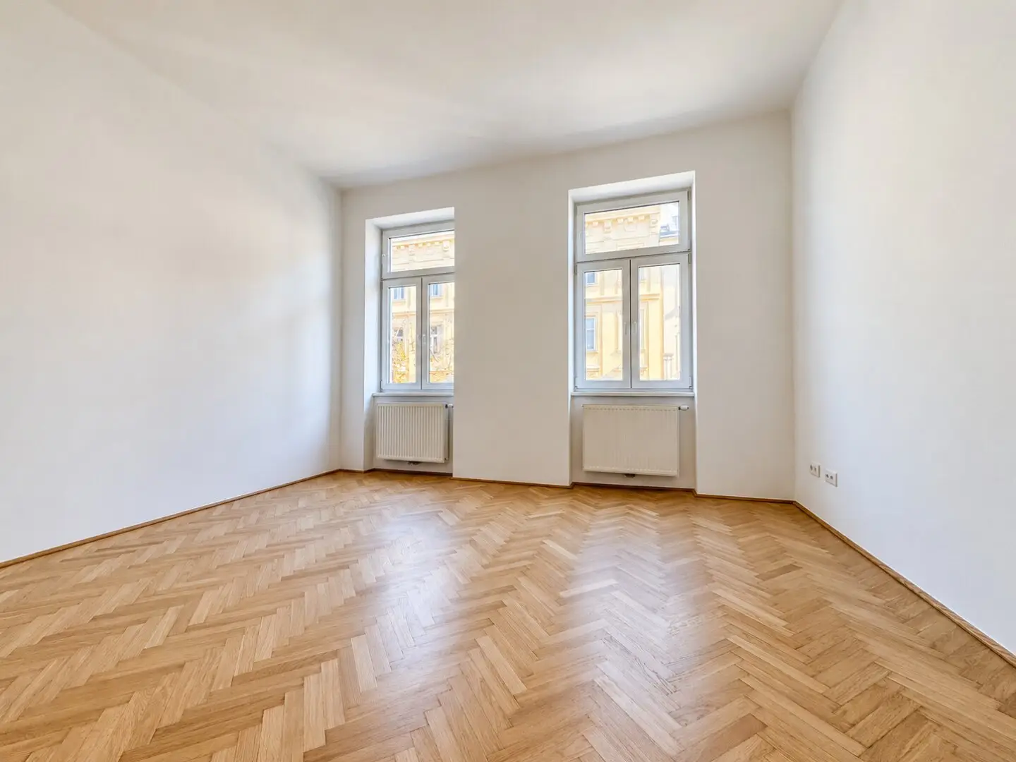 Charmante 2-Zi-Wohnung, U-Bahn-Nähe, Aufzug, Badewanne