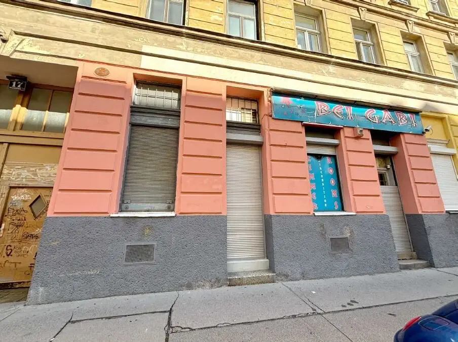 Commercial space near Prater!