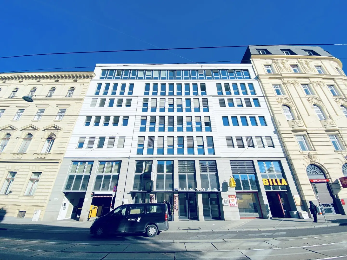 Top Office by Belvedere Palace