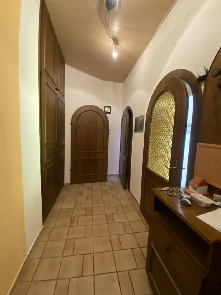 Beautiful 3-room apartment with kitchen and balcony directly by Schloss Eggenberg and FH Joanneum in Georgigasse