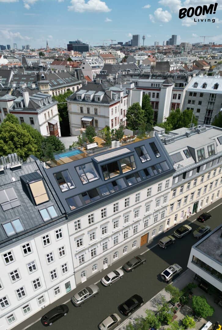 Altbau-Juwel: Erstbezug nach Luxus-Sanierung mit traumhaften Freiflächen