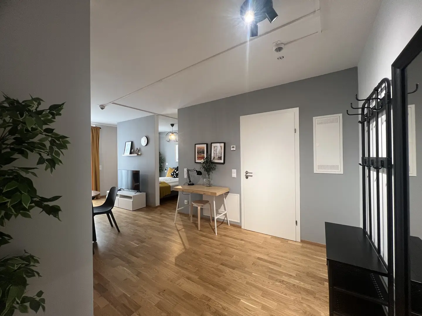 Furnished Wohnung with private garden and underfloor heating