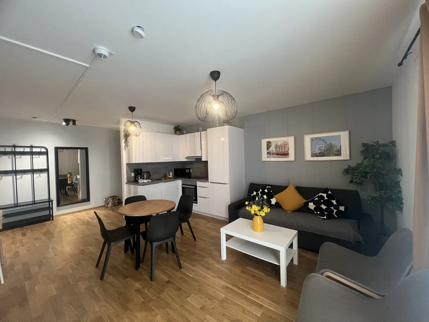 Furnished Wohnung with private garden and underfloor heating