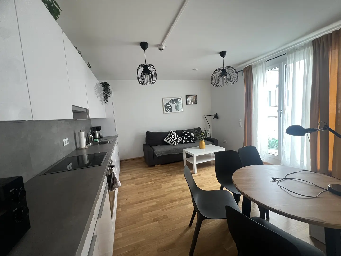 Furnished apartment with loggia in a quiet location