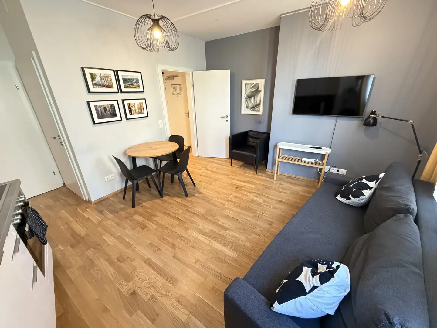 Voll möblierte Wohnung mit smartem Grundriss in Ruhelage