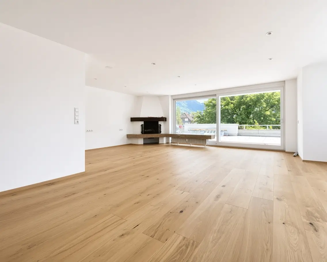 Modernisierte Dachgeschosswohnung mit großer Südterrasse