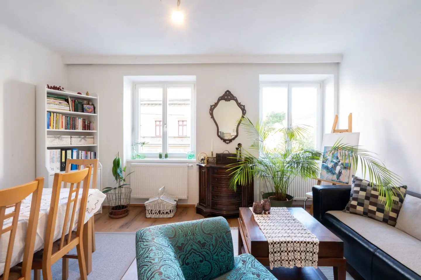 Cozy 2-room apartment with balcony in Linz for RENT, near Botanical Garden