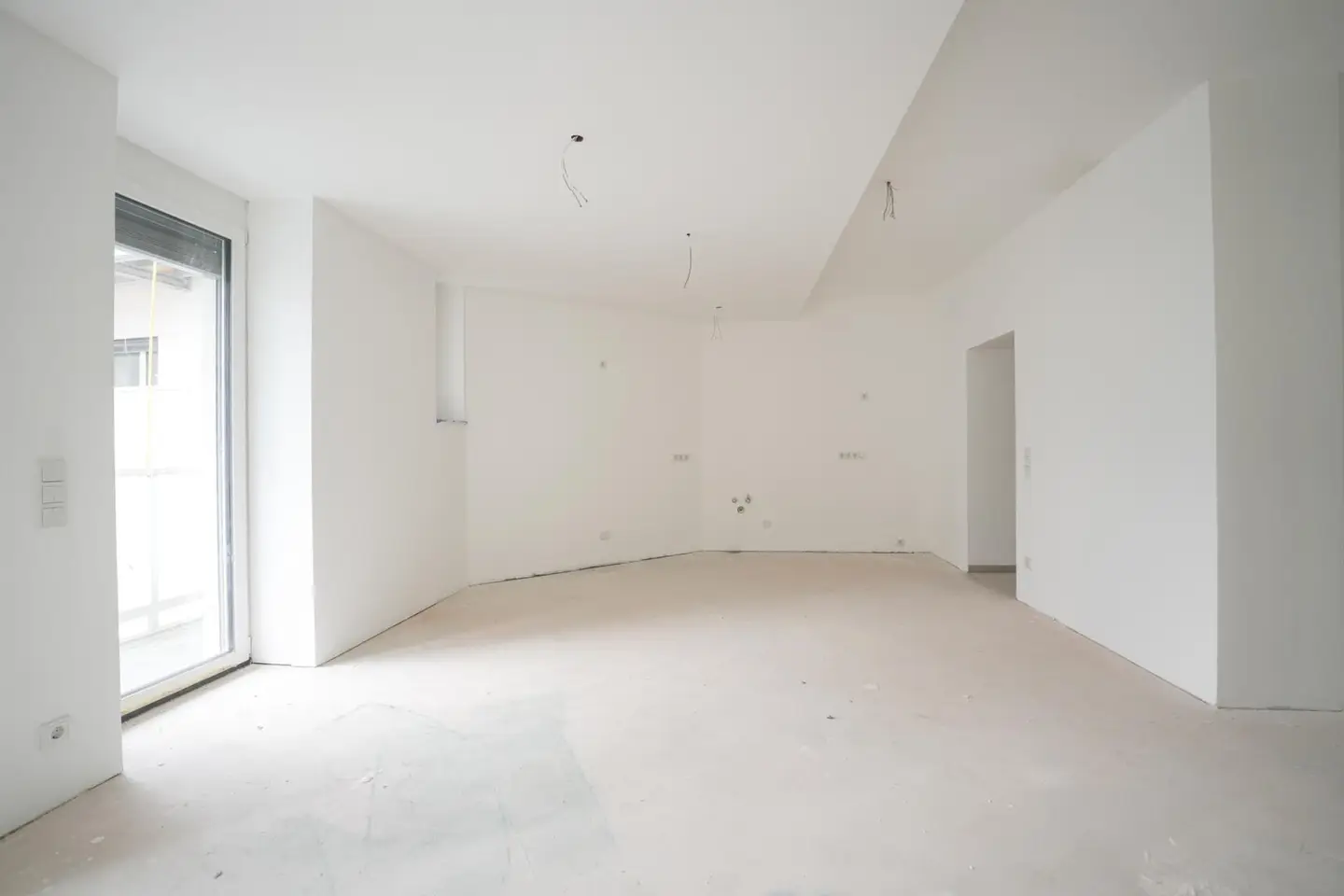 Altbauflair im Erstbezug / Belagsfertig mit Lift - Wels Zentrum