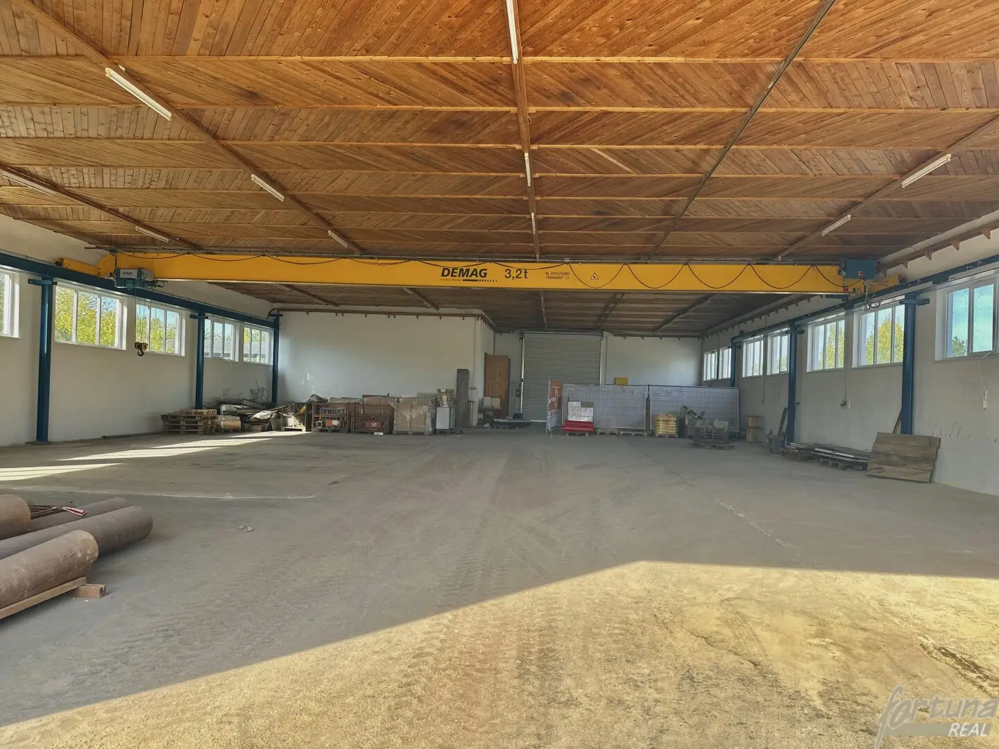 MORE SPACE FOR YOUR BUSINESS – 515 m² commercial hall in Reichersdorf