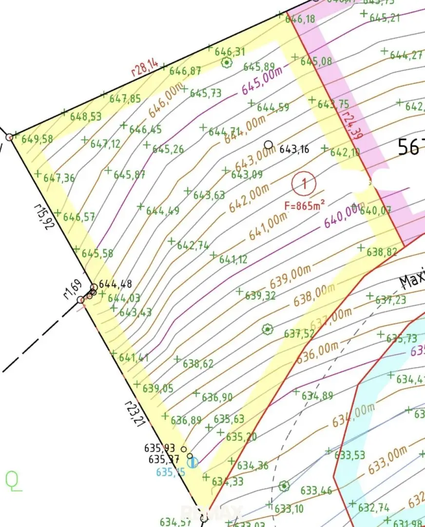 Living in the green, close to the city – Building plot with approx. 865 m² in Waiern