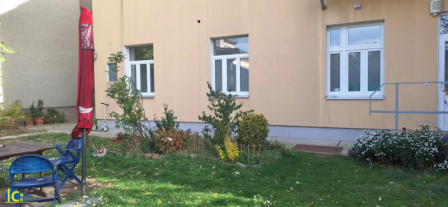Unbefristete 2 Zimmer Wohnung mit Gartenmitbenützung