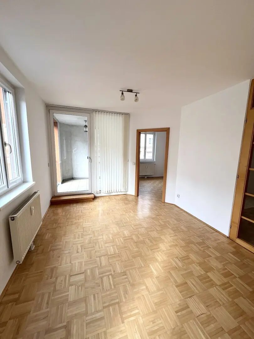 Helle 3-Zimmer-Wohnung mit Loggia in der Linzer Innenstadt!