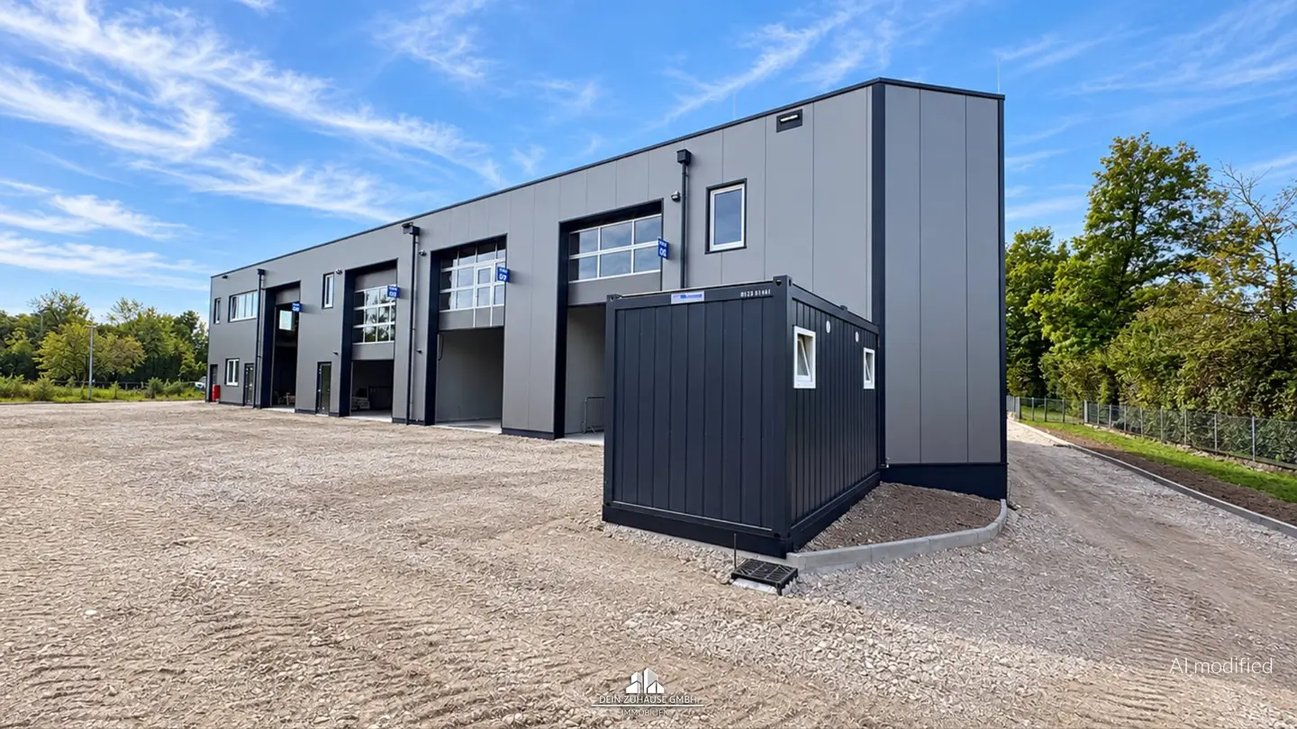 DEIN ZUHAUSE presents: Commercial hall TOP 05 for sale