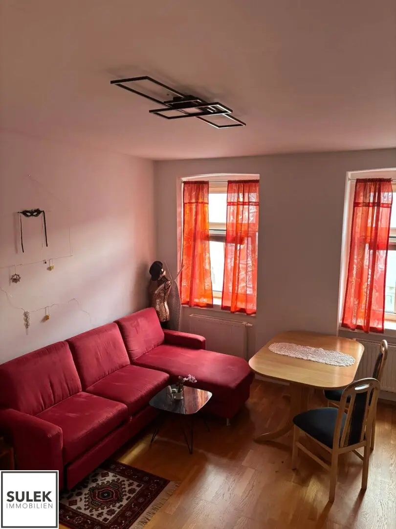 *ab 15.12.* Ruhig &amp; perfekt angebunden: 1-Zimmer-Wohnung im 4. Liftstock ***ANFRAGEN NUR ÜBER DAS KONTAKTFORMULAR***