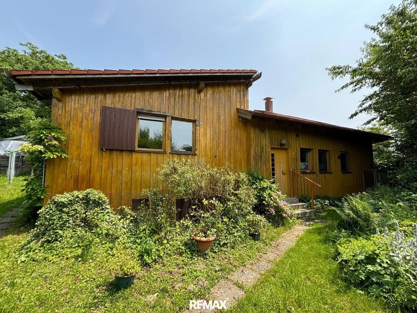 TOP DEAL: Ökologisches Einfamilienhaus mit 2.349 m² Grundstücksfläche in ruhiger Naturlage und Sackgasse